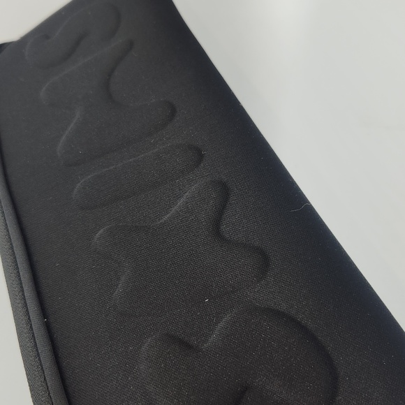 SKIMS Neoprene Pouch in Soot Black Cosmetic Bag - Picture 4 of 7